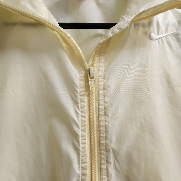 Vintage Nike Windbreaker Yellow - Picture 5 of 7